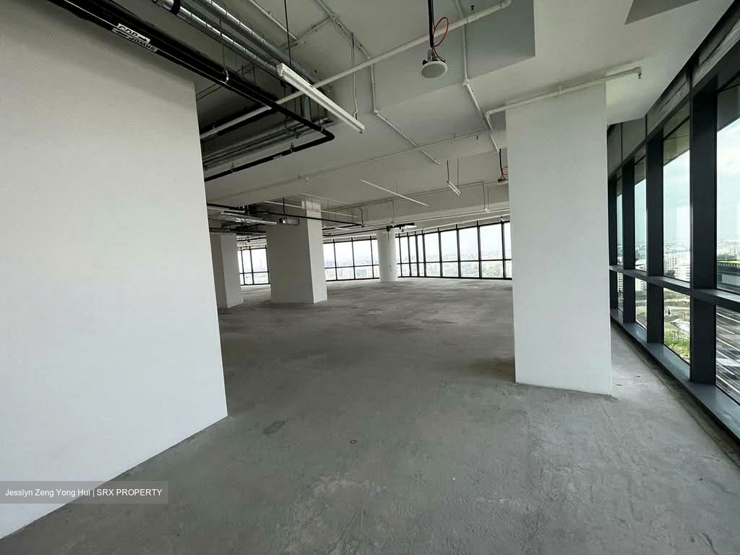 Woods Square (D25), Office #553301691